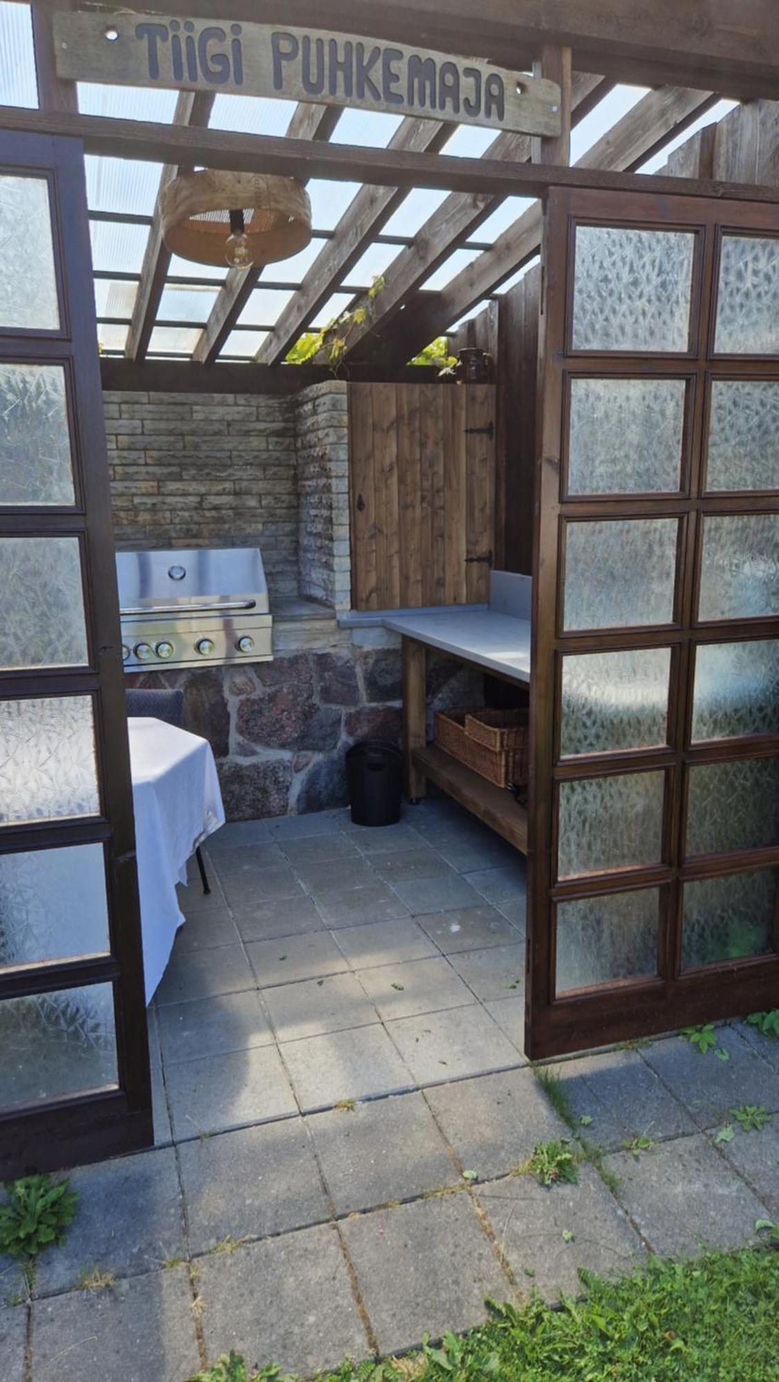 Kärdla Tiigi Accommodation מראה חיצוני תמונה