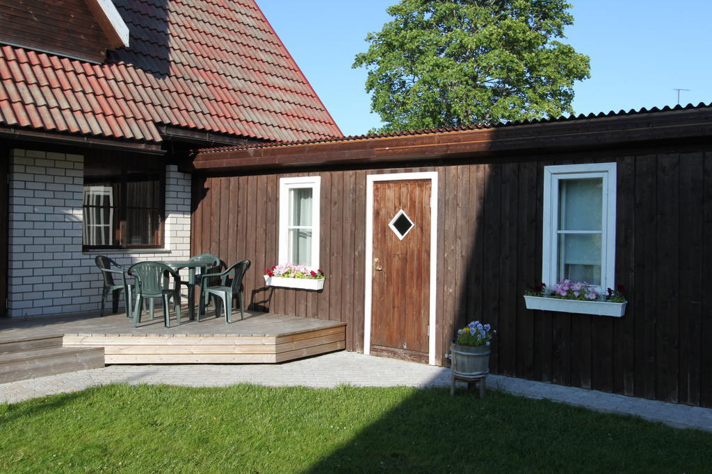 Kärdla Tiigi Accommodation מראה חיצוני תמונה