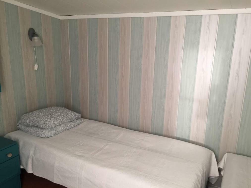 Kärdla Tiigi Accommodation מראה חיצוני תמונה