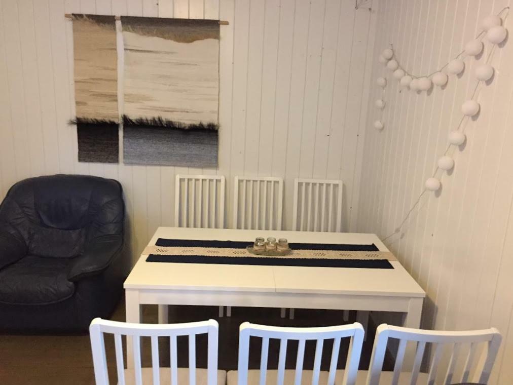 Kärdla Tiigi Accommodation מראה חיצוני תמונה